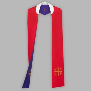 Широкий палантин с двусторонней вышивкой.