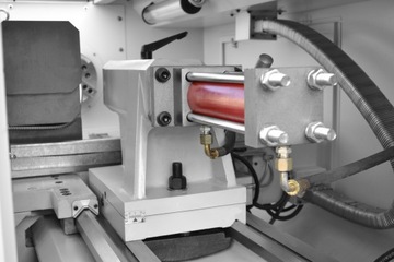 ТОКАРНЫЙ СТАНОК С ЧПУ 400 x 1000 SINUMERIK 6 ИНСТРУМЕНТОВ