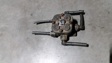 Клапан Bosch 0481062413 Мерседес