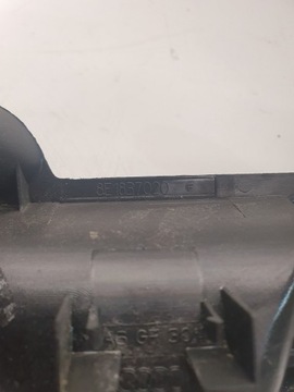 РУЧКА ВНУТРЕННЯЯ ПРАВАЯ AUDI A4 B7 8E1837020