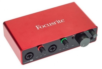 Аудиоинтерфейс Focusrite Scarlett 4i4 3Gen