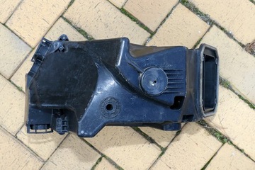 Obudowa osłona bezpieczników A2215400224 Mercedes W221