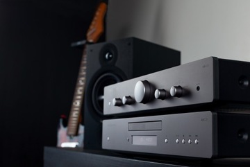 Cambridge Audio AXA25 — интегральный усилитель 25