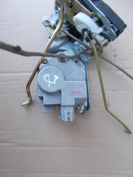 ZÁMEK DVEŘE JIMNY PRAVÝ