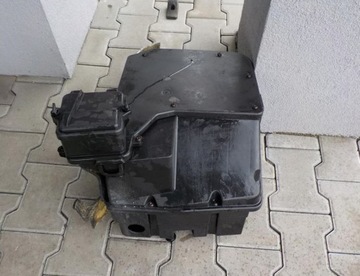 VW T5 03- PLASTIK OBUDOWA KOMPUTERA SKRZYNKA BEZP
