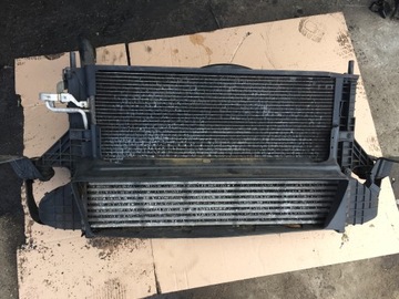 VOLVO C30 C70 S40 V50 2.4 D5 CHŁODNICE AUTOMAT