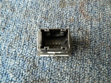 HNÍZDO VSTUP USB 156094160 ALFA GIULIETTA