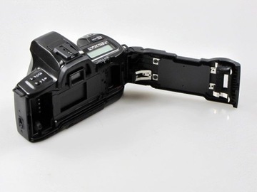 КАМЕРА MINOLTA DYNAX 303si - корпус