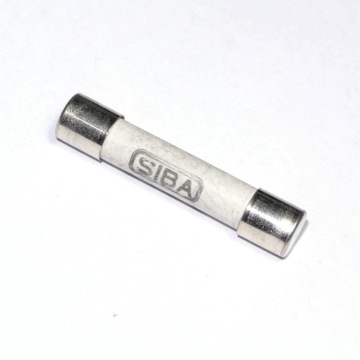 Bezpiecznik ceramiczny 500V 1.6A 6,3x32 [1szt]