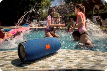 БЕСПРОВОДНАЯ КОЛОНКА BLUETOOTH XTREME MEGA BASS RED