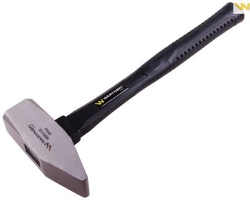 Młotek ślusarski 1500g. Waryński