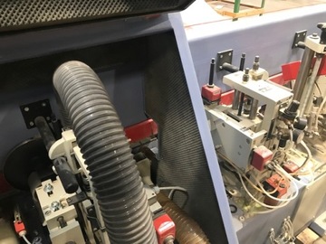 Кромкооблицовочный станок Unicant