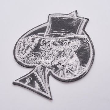 Термонашивка ЧЕРЕП в шапке ПИК