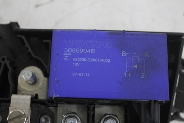 RELÉ AKUMULÁTORU 30659046 VOLVO V40 II