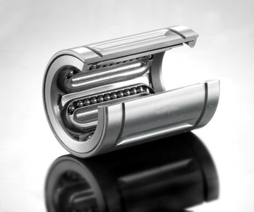 ЛИНЕЙНЫЙ ПОДШИПНИК LM 25 OP, открытый с валом диаметром 25 мм.