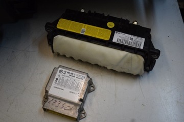 AUDI Q2 81 KONZOLA AIRBAG DESKA ROZDĚLOVAČE