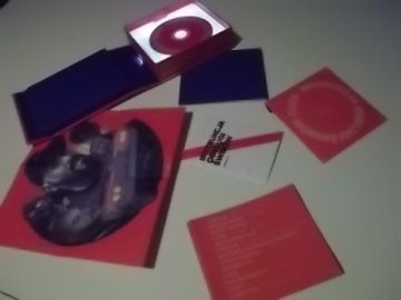 О.С.Т.Р. РУКОВОДСТВО ПОЛЬЗОВАТЕЛЯ ДЛЯ BOX 2 CD DELUXE WIRE