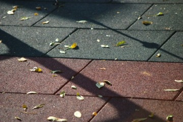 Плиты безопасной поверхности FLEXIZONE PLAYGROUND