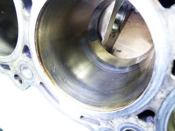 INFINITI M45 FX45 4.5 V8 VK45 БЛОК ДВИГАТЕЛЯ ПОВРЕЖДЕН.