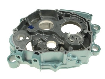 КРЫШКА ПРАВОГО ДВИГАТЕЛЯ QUAD ATV BASHAN EAGLE SHINERAY LONCIN 200cc