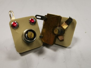 Конденсатор воздушный подстроечный IW4 652.075