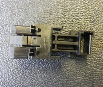 Range Rover III Выключатель стоп-сигнала новый оригинал