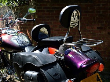 Спинка пассажирского сиденья, опорный рычаг YAMAHA XVS 1100 DRAG STAR