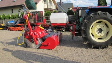 Zamiatarka walcowa z koszem 600/2000 Kubota Yanmar