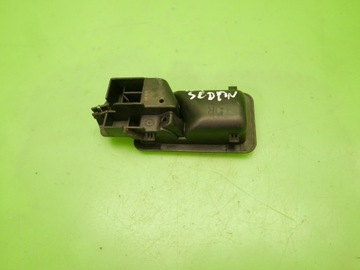 РУЧКА ВНУТРЕННЯЯ ПЕРЕДНЯЯ ПРАВАЯ AUDI 80 B4 SEDAN 91-