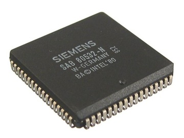 80532 Микроконтроллер SAB80532-N 8 бит 12 МГц PLCC68