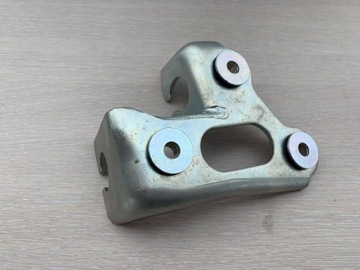 КРОНШТЕЙН ТРОСА ПЕРЕКЛЮЧЕНИЯ ПЕРЕДАЧ RAV4 335A0-42010