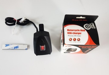 РАЗЪЕМ USB 2.4A ДЛЯ ЗАРЯДКИ ДЛЯ РУЛЯ МОТОРА