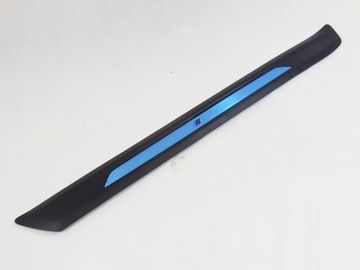LISTWA PROGOWA PRAWA WEWNĘTRZNA BMW F82 M4