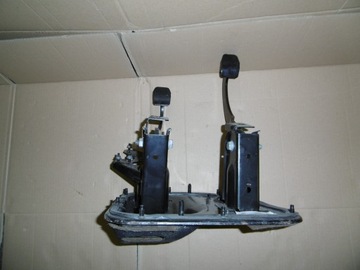 MASTER 2 MOVANO INTERSTAR 04- 2.5 PODSTAWA PEDAŁÓW