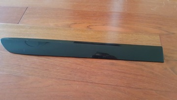 LISTWA DRZWI PRAWA TYŁ MERCEDES W164 ML 1646902662