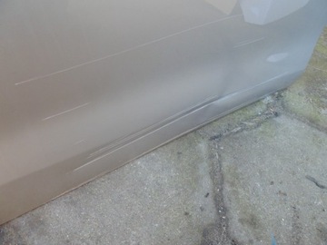 DVEŘE FORD B-MAX AV11 PRAVÉ PŘEDNÍ ORIGINÁLNÍ