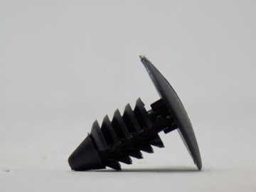 НАКЛАДКА ОБИВКИ CITROEN DAEWOO MERCEDES OPEL