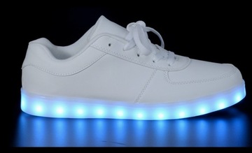 СВЕТОДИОДНАЯ ОБУВЬ С ПОДСВЕТКОЙ, БЕЛАЯ ЗАЛИПКА