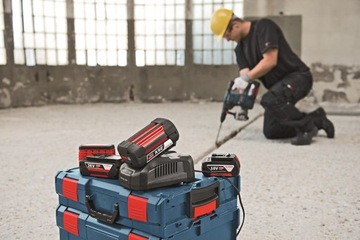 Зарядное устройство для аккумулятора 36В 18В 14,4В GAL 3680 CV BOSCH - 30 минут