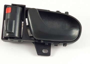 РУЧКА ВНУТРЕННЯЯ ЛЕВАЯ SUZUKI SWIFT 1994-2004 гг.