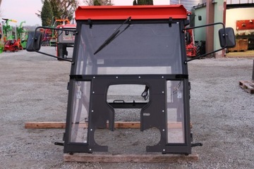 Салона Ursus C330 C-330 Lux без схватков