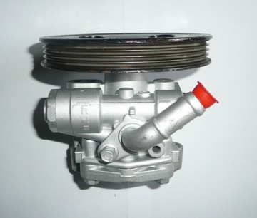 POMPA WSPOMAGANIA SUZUKI LIANA AERIO 1.3 1.6 KYB