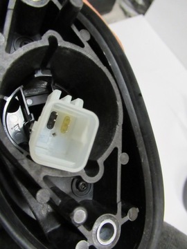 BMW E87 M-PAKET FACELIFT ZRCÁTKO PRAVÉ 5 PIN