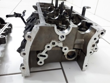 TOUAREG AUDI 3.0TDI BKS ЖУКА ПРАВАЯ ГОЛОВКА+РОЛИКИ #