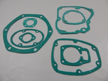 УПЛОТНЕНИЯ ДЛЯ КОРОБКИ ПЕРЕДАЧ К-750 БЕЗ РЕВЕРСА