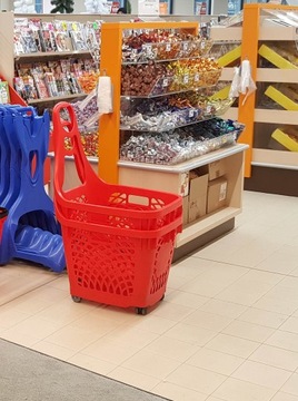 СТАБИЛЬНАЯ-ПРОЧНАЯ КОРЗИНА ДЛЯ МАГАЗИНА НА КОЛЕСАХ 66Л