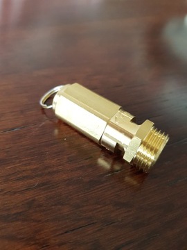 ПРЕДОХРАНИТЕЛЬНЫЙ КЛАПАН ДЛЯ КОМПРЕССОРА 1/2'' 11 БАР