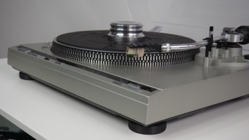 Уникальный прямой привод TECHNICS SL-D33