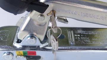 Тягово-сцепное устройство для легковых прицепов 750кг, сертификат 70мм квадрат.