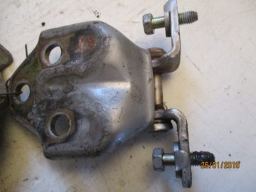 49020 ZAWIAS DRZWI BOCZNYCH PRZÓD TYŁ LEWY PRAWY MITSUBISHI COLT 3 DPP13988